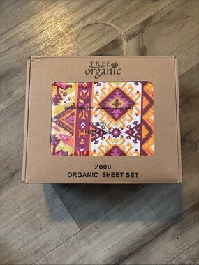 Queen Sheet Set - Purple & Orange Tribal Pattern